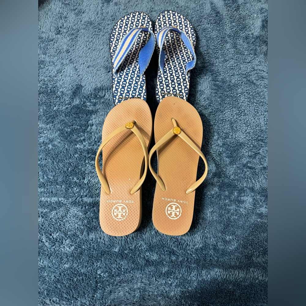 2  pairs sandals Tory